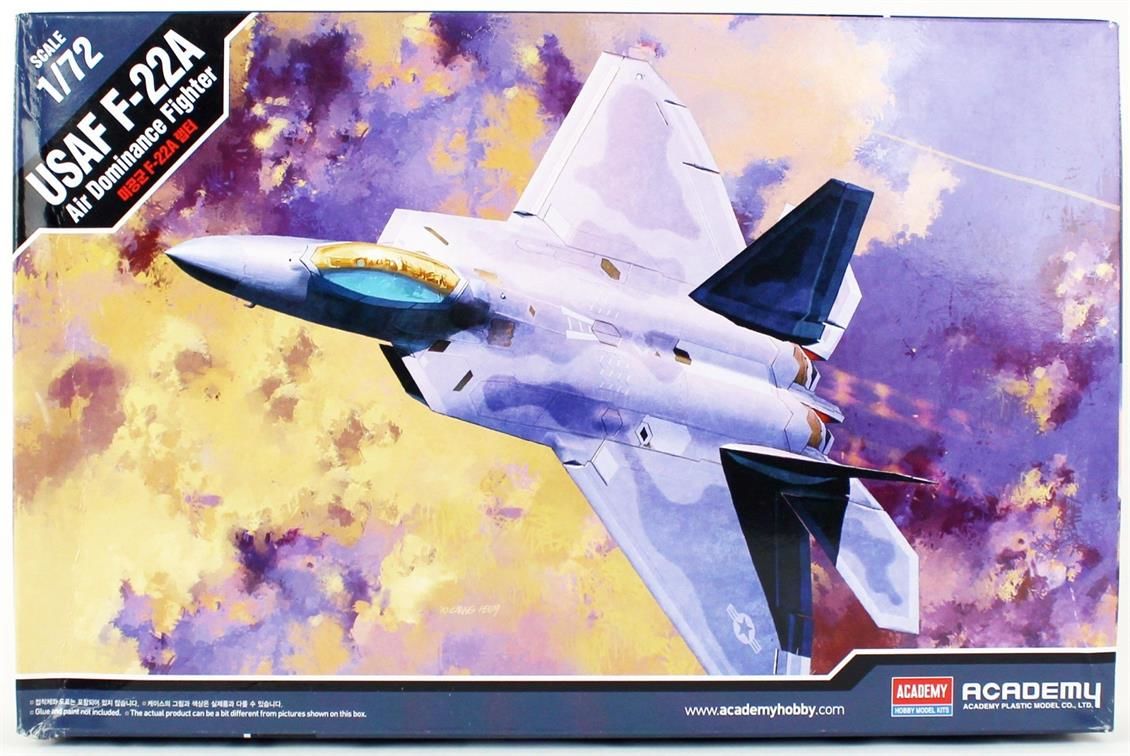 Academy 12423 1/72 ABD Hava Kuvvetleri F-22 Savaş Uçağı Demonte Plastik Maketi