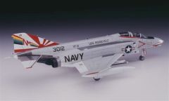 Hasegawa E36 01566 1/72 Ölçek F-4B/N Phantom II Savaş Uçağı Plastik Model Kiti