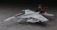 Hasegawa E38 01568 1/72 Ölçek EA-18G Growler Savaş Uçağı Plastik Model Kiti