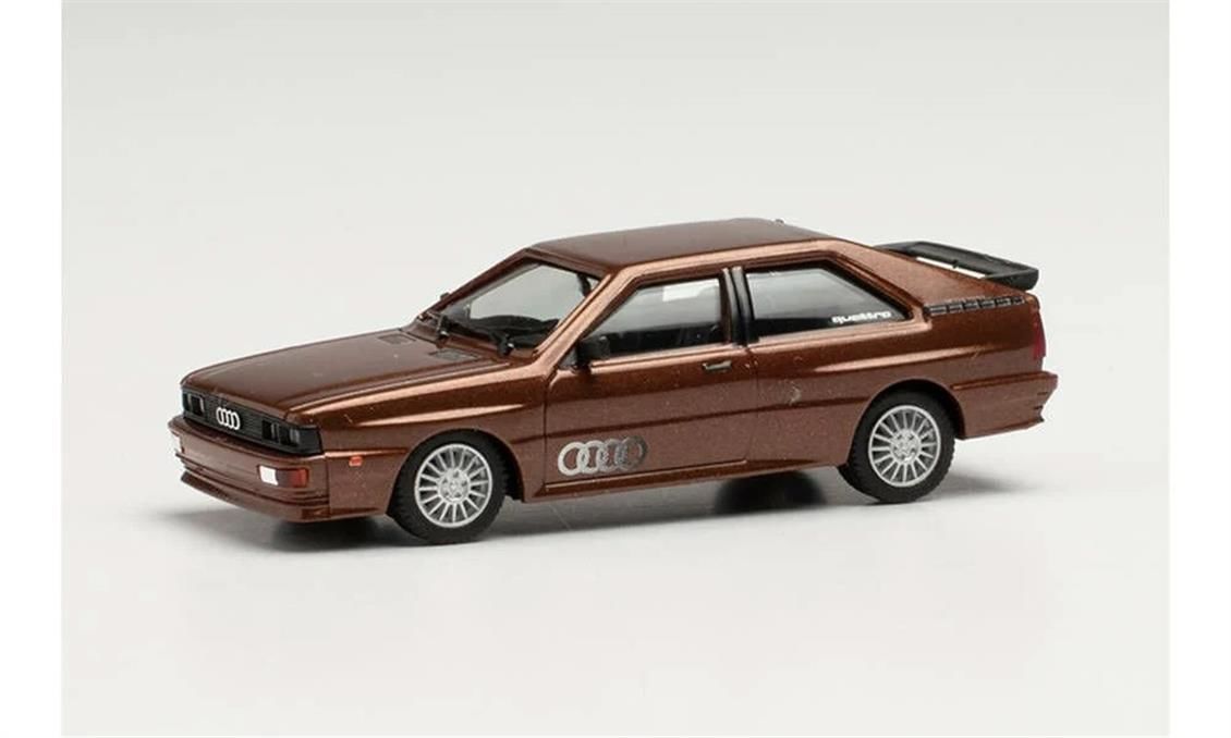 Herpa 033336-005 1/87 Ölçek Audi Quattro, Metalik Gümüş, Sergilemeye Hazır Model Araç