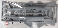 PM Model 226 1/96 F-4 Phantom II ( Kara Şahin ) Avcı-Bombardıman Uçağı Demonte Plastik Maketi