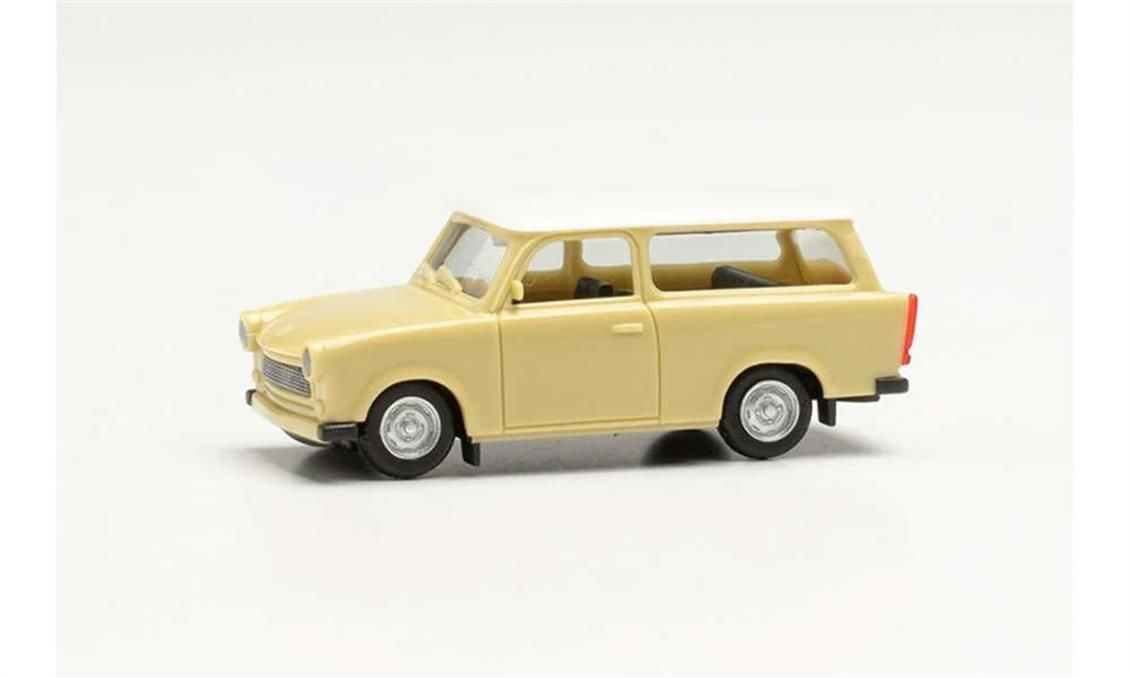 Herpa 020770-006 1/87 Ölçek Trabant 601 Universal, Yeşil, Sergilemeye Hazır Model Araç