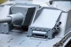 Heng Long 1/16 German Sturmgeschütz Stug III F8 RC Tank (7.0 ver.)