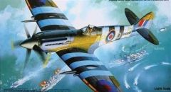 Academy 12274 1/48 Spitfire MK.XIV C Savaş Uçağı Demonte Plastik Maketi