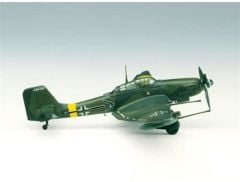 Academy 12404 1/72 Ju 87G-2 Stuka (Kanonen Vogel) Savaş Uçağı Demonte Plastik Maketi
