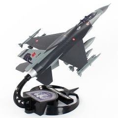 AkbaModel 1/48 F-16 Hançer Filo Muharip Savaş Uçağı, Sergilemeye Hazır Standlı Model