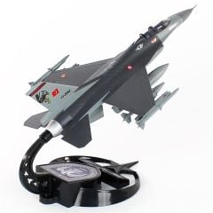 AkbaModel 1/48 F-16 Atmaca Filo Muharip Savaş Uçağı, Sergilemeye Hazır Standlı Model