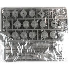 Takom 2121 1/35 WWII Panther Ausf.G Tank Maketi w/