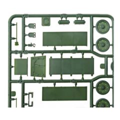 713 1/72 FWD Model B 3 ton and BL 8-inch howitzer