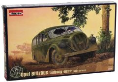 728 1/72 Opel Blitzbus Ludewig Aero WWII service