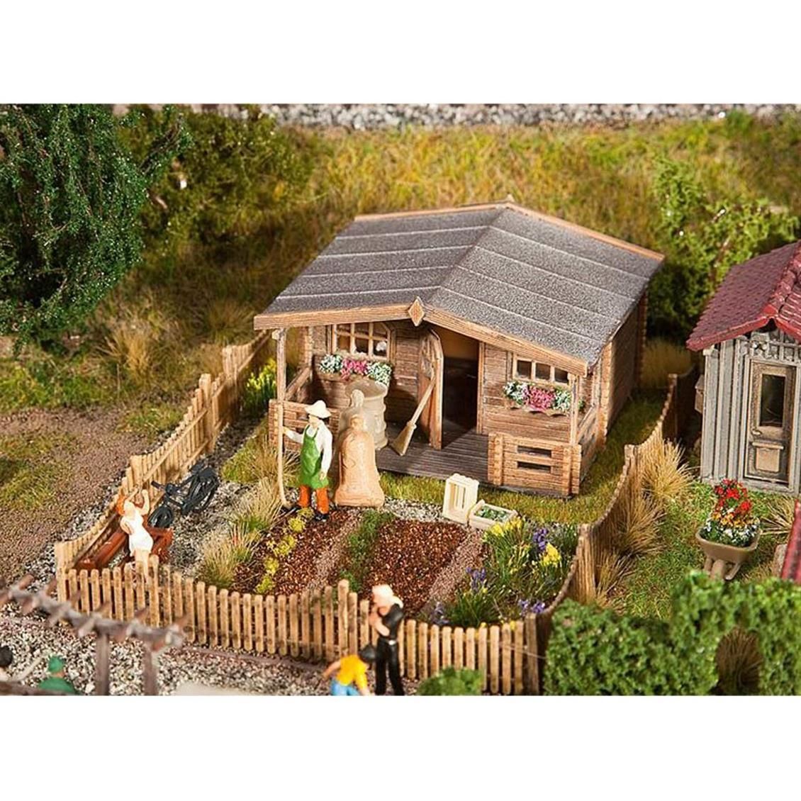 Faller 180493 1/87 Bahçe Evi ve Aksesuarları Demonte Plastik Maketi
