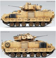 Academy 13205 1/35 M2A2 Bradly (Irak) Tankı Demonte Plastik Maketi