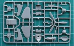 Modelsvit MSVIT4802 1/48 YAK-1 Sovyet Arktik Kayaklı Avcı Uçağı Plastik Model Kiti
