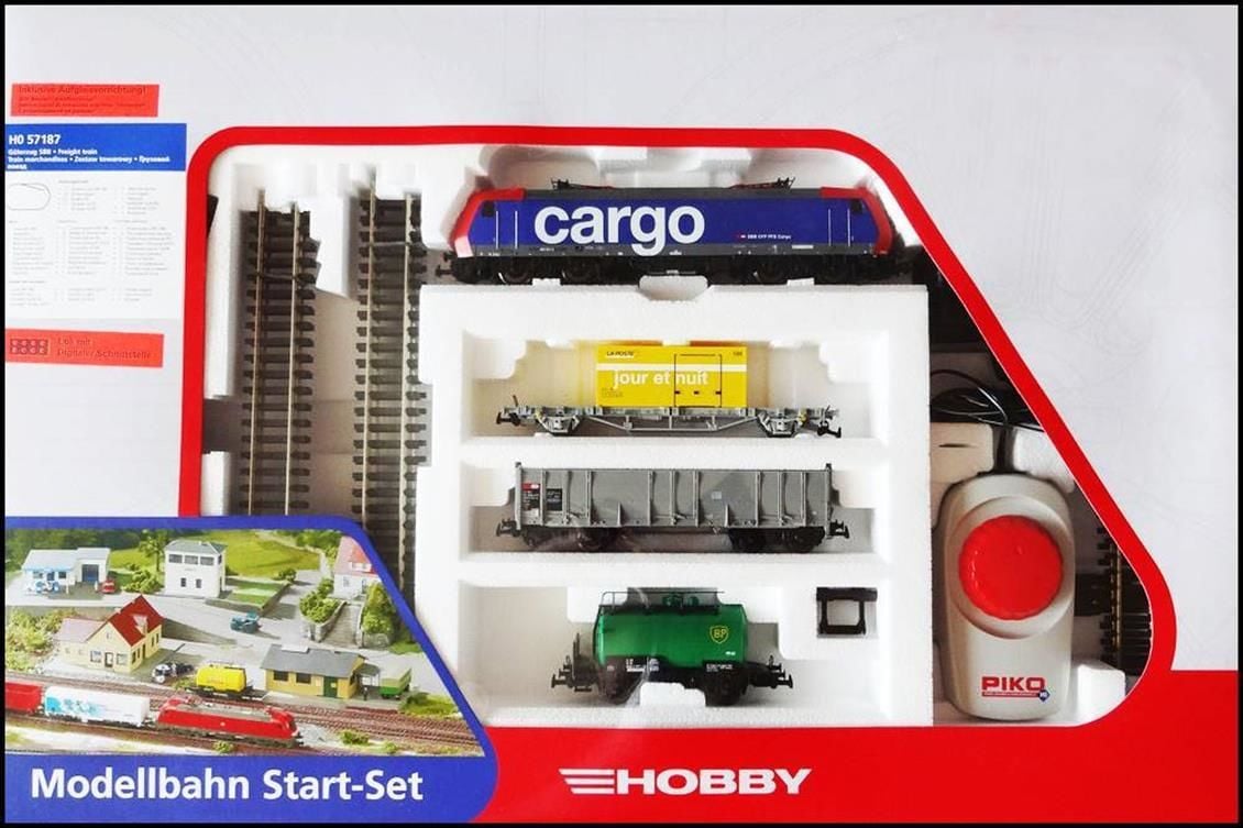57187 1/87 STARTER SET BR 185 W 3 FREİGHT CARS