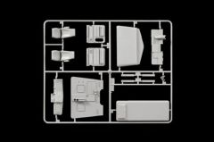 Italeri 3857S 1/24 Klasik Peterbilt 388 (Long Hauler) Çekici Demonte Plastik Maketi