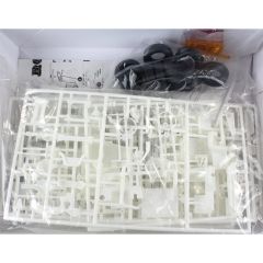 AMT 648 1/25 White Road Boss Kamyon Maketi