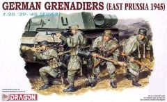 Dragon 6057 1/35 Ölçek Alman Grenadiers (Doğu Prusya 1945) Asker Figürleri Plastik Model Kiti