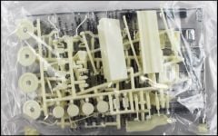 MPC 847 1/25 1984 GMC Pickup (White) Kamyonet Demonte Plastik Maketi