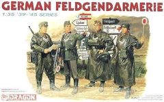 Dragon 6061 1/35 Ölçek Alman Jandarması (1939-1945) Asker Figürleri Plastik Model Kiti