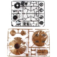 Academy 18136 Da Vinci Zırhlı Araba Demonte Plastik Maketi
