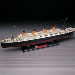 Academy 14215 1/400 The White Star Liner Titanic Yolcu Gemisi Demonte Plastik Maketi