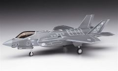 Hasegawa E42 01572 1/72 Ölçek F-35A Lightning II Savaş Uçağı Plastik Model Kiti