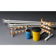 SPS013 1/35 SPS-013 BARRİCADES & HİGHWAY GUARDRAİL
