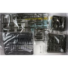Academy 13290 1/35 T-34/85 Tankı Demonte Plastik Maketi
