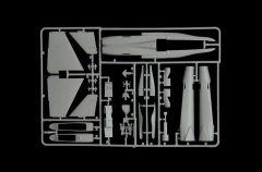 Italeri 71016 1/72 F/A-18 C/D (Wild Weasel) Savaş Uçağı Demonte Plastik Maket Seti