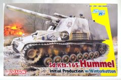 Dragon 6876 1/35 Sd.Kfz.165 Kundağı Motorlu Obüs Maketi w/Winterketten