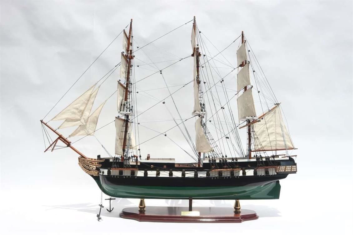 GIANHIEN TS0021P USS CONSTELLATION AHŞAP HAZIR YELKENLİ SAVAŞ GEMİSİ MAKETİ