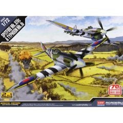 Academy 12512 1/72 Spitfire Mk.14C & Typhoon Mk.IB Savaş Uçağı Demonte Plastik Maketi