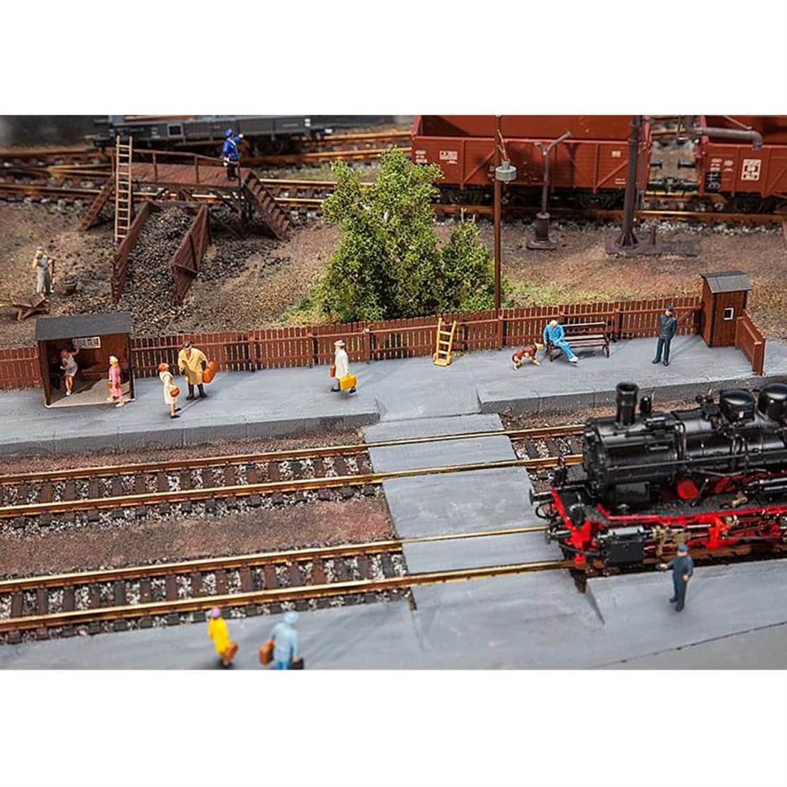 Faller 120219 1/87 Platform Kapılı Durak Demonte Plastik Maketi