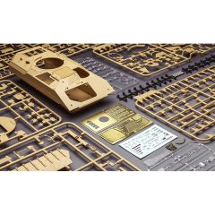 SS006 1/35 U.S. CAVALRY FİGHTİNG VEHİCLE M3A3 BRAD