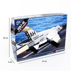 Academy 12521 1/72 USN F-8E VF-162 (The Hunters) Savaş Uçağı Demonte Plastik Maketi