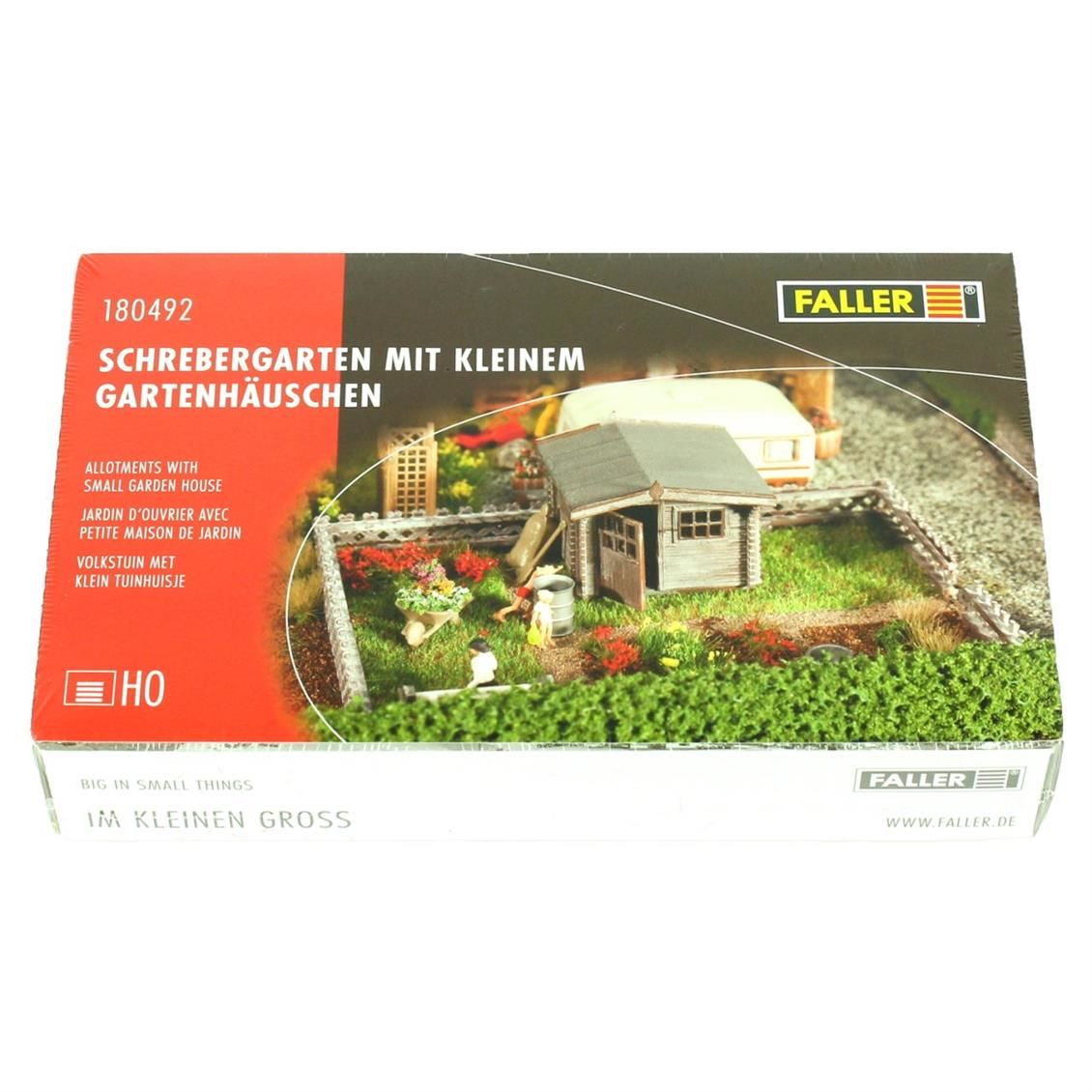 Faller 180492 1/87 Müştemilat Evi ve Aksesuarları Demonte Plastik Maketi