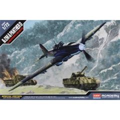 Academy 12538 1/72 IL-2M & Panther D Special Edition Demonte Savaş Uçağı ve Tank Plastik Maketi
