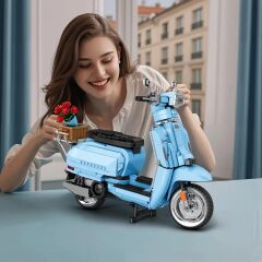 Retro Scooter Lambretta V200 Puzzle Maket