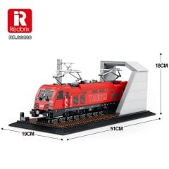 Taurus European Electric Passenger Train Puzzle Maket