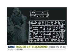 Dragon 6190 1/35 Ölçek Donmuş Savaş Alanı (Moskova 1941) Asker Figürleri Plastik Model Kiti