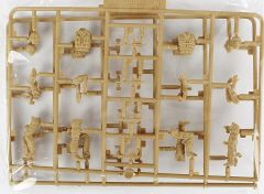 Academy 13251 1/35 ROK Army Tank Mürettebatı Demonte Plastik Maketi