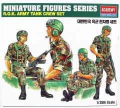Academy 13251 1/35 ROK Army Tank Mürettebatı Demonte Plastik Maketi