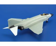 Academy 12515 1/72 USN F-4J VF-96 Savaş Uçağı Demonte Plastik Maketi