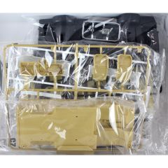 05356 1/24 AZMAX KZH100 HIACE 99 TOYOTA