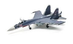 Kitty Hawk 80128 1/48 Su-35, Resin Pilot Figürlü, Savaş Uçağı ve 2 Resin Figür Demonte Plastik Maketi
