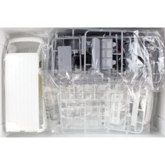05157 1/24 TOYOTA TRH200V HIACE SUPER GL10