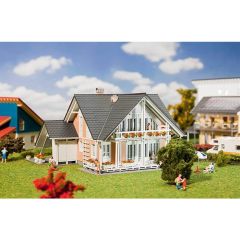 Faller 130394 1/87 Modern Ev Demonte Plastik Maketi
