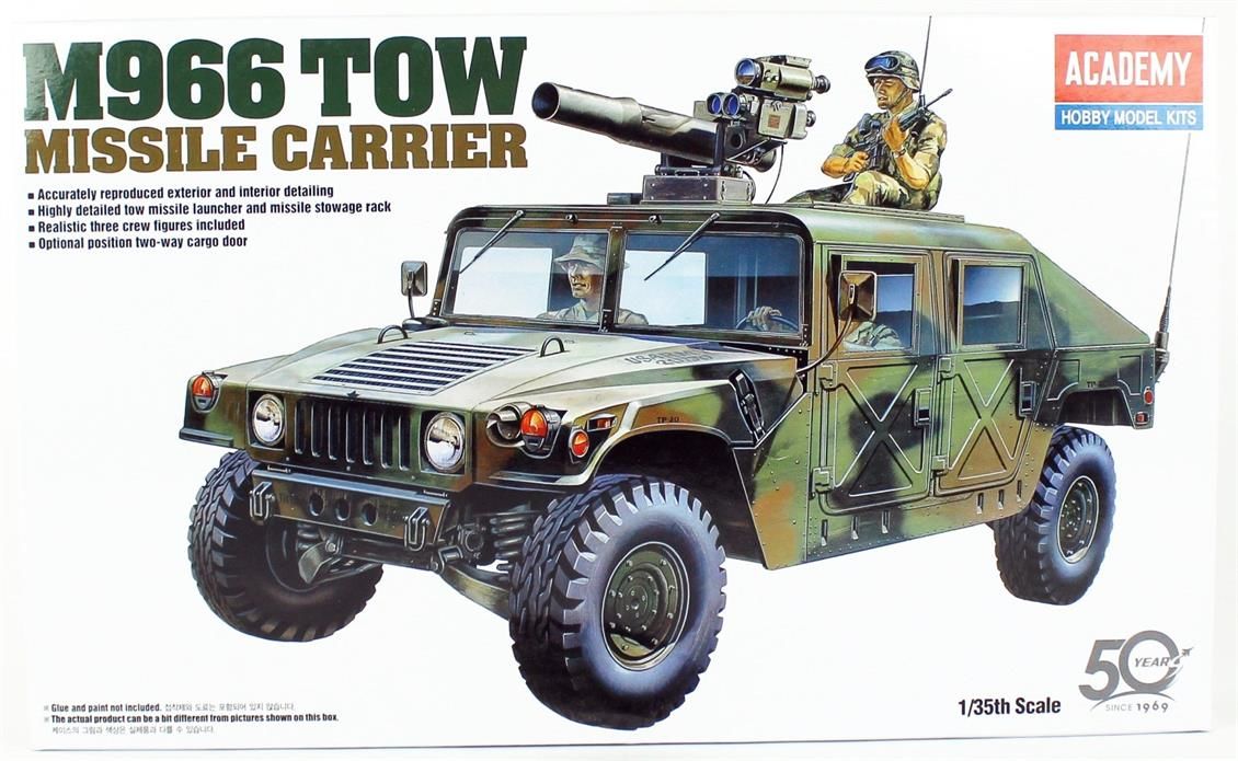 Academy 13250 1/35 M-966 Amerikan Personel Taşıyıcı Demonte Plastik Maketi