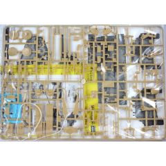 Academy 13278 1/35 Jagdpanzer 38 ton Hetzer (Early Version]) Tankı Demonte Plastik Maketi