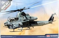 Academy 12127 1/35 USMC AH-1Z (Shark Mouth) Helikopter Demonte Plastik Maketi